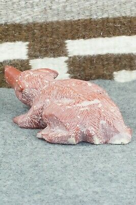 Badger Zuni Fetish Carving - Albert Eustace