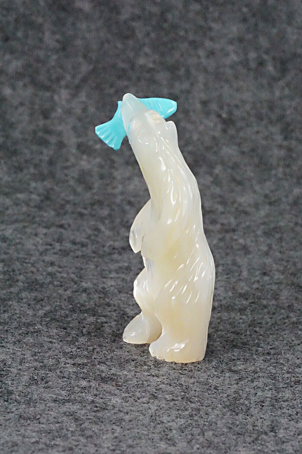 Bear Zuni Fetish Carving - Andres Quandelacy