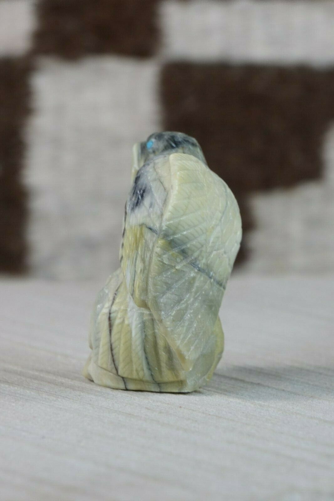 Eagle Zuni Fetish Carving - Derrick Kaamasee - High Lonesome Trading