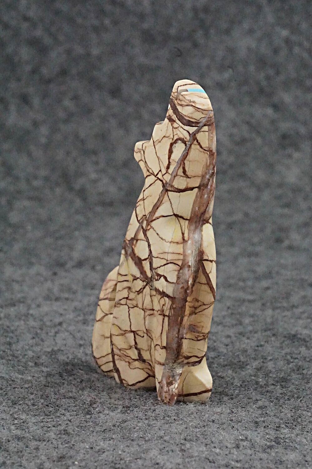 Coyote Zuni Fetish Carving - Rodney Laiwakete