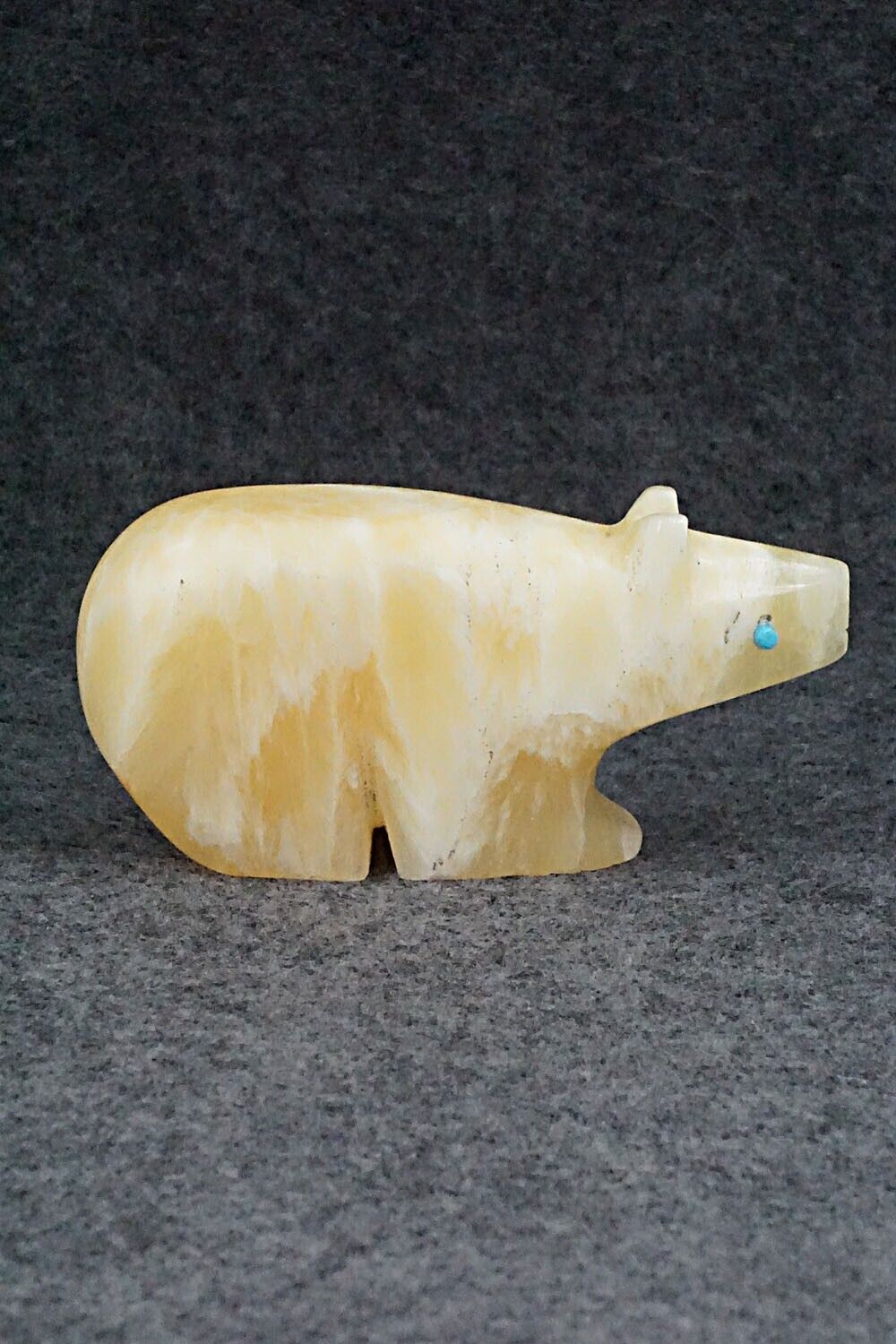 Bear Zuni Fetish Carving - Ronnie Lunasee