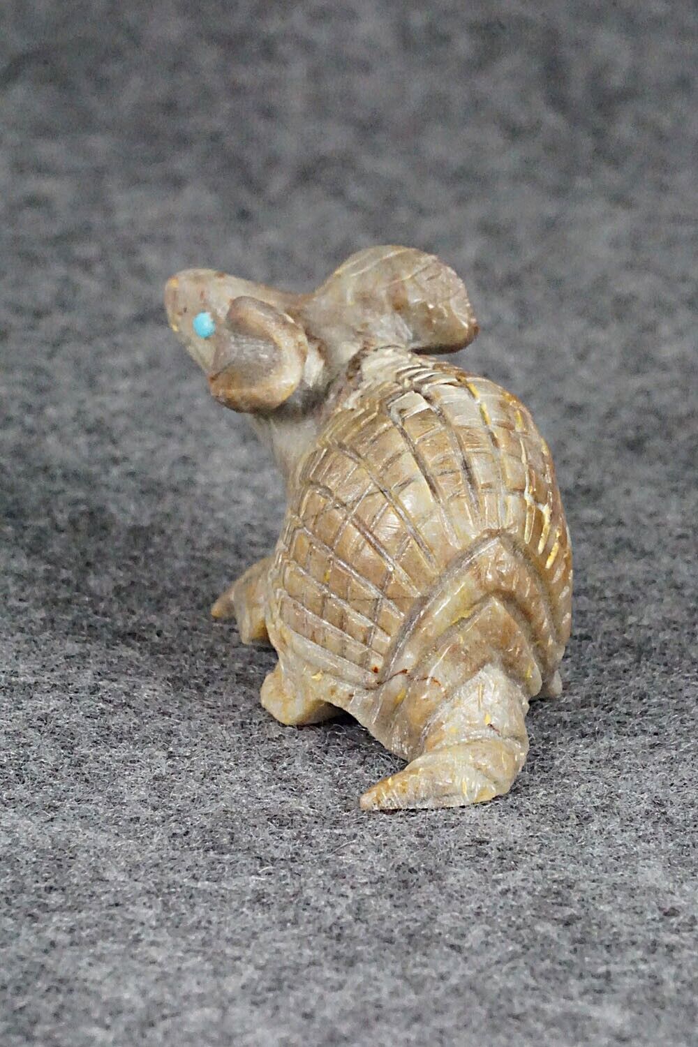 Armadillo Zuni Fetish Carving - Dana Malani