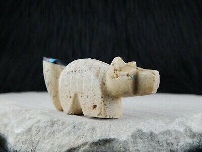 Wolf Zuni Fetish - Brandon Phillips - Zuni Wolf Carving - High Lonesome Trading