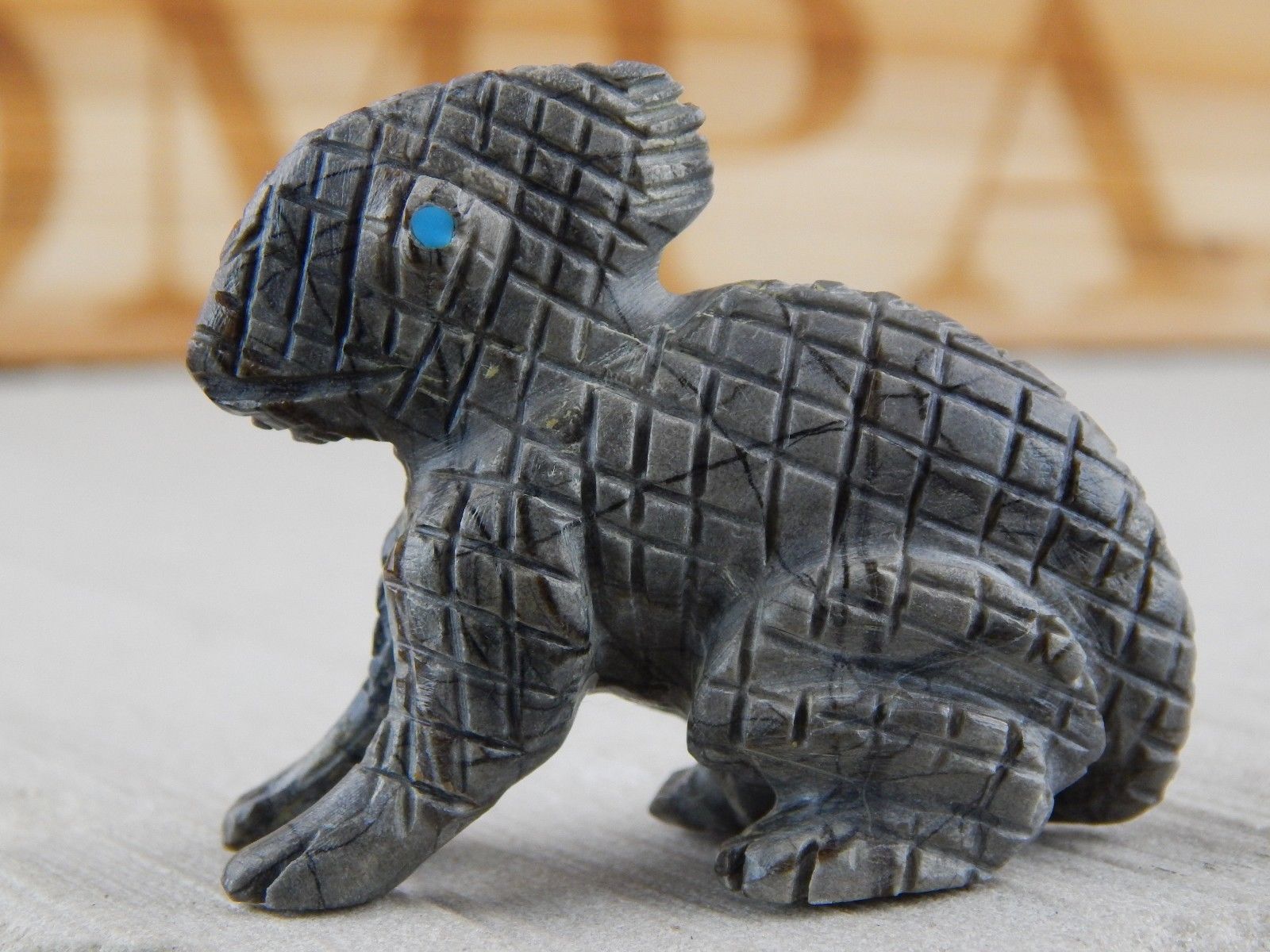 Chameleon Zuni Fetish Carving - Wilfred Cheama - High Lonesome Trading