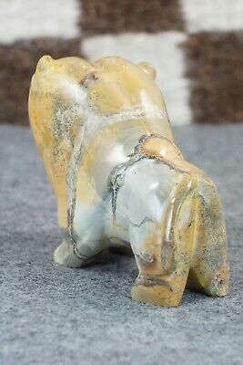 Lion Zuni Fetish Carving - Enrike Leekya