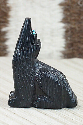 Wolf Zuni Fetish Carving - Mike Tucson
