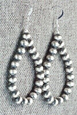 Navajo Pearl Earrings - Louise Joe
