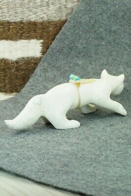 Wolf Zuni Fetish Carving - Albert Eustace
