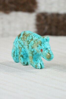 Wolf Zuni Fetish Carving - Andres Quandelacy