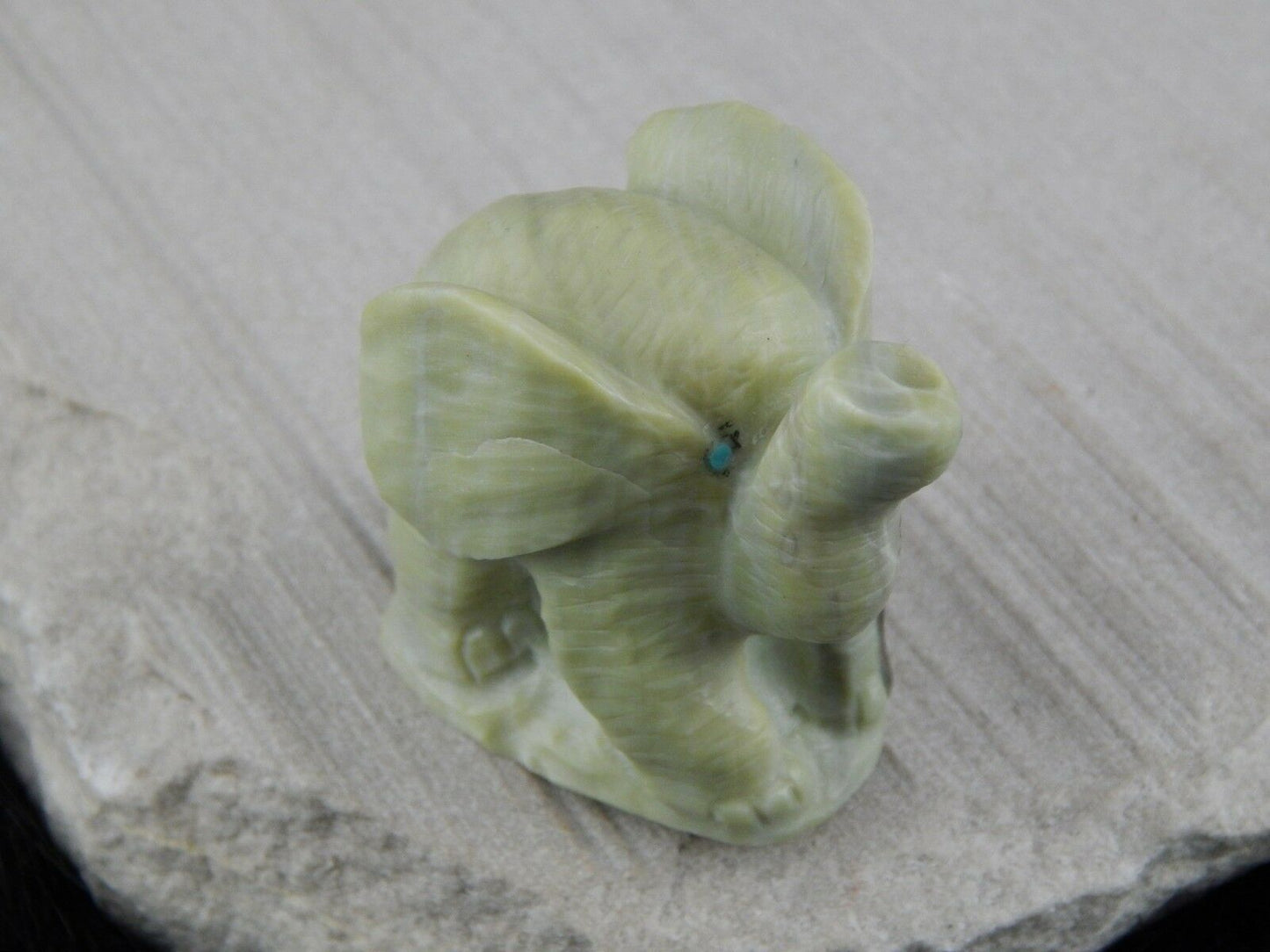 Elephant Zuni Fetish Carving - Carlton Kaamasee - High Lonesome Trading