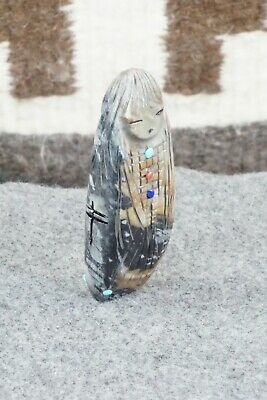 Corn Maiden Zuni Fetish Carving - Kevin Quam