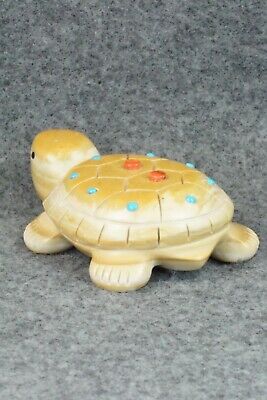 Turtle Zuni Fetish Carving - Reynold Lunasee