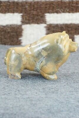 Lion Zuni Fetish Carving - Enrike Leekya
