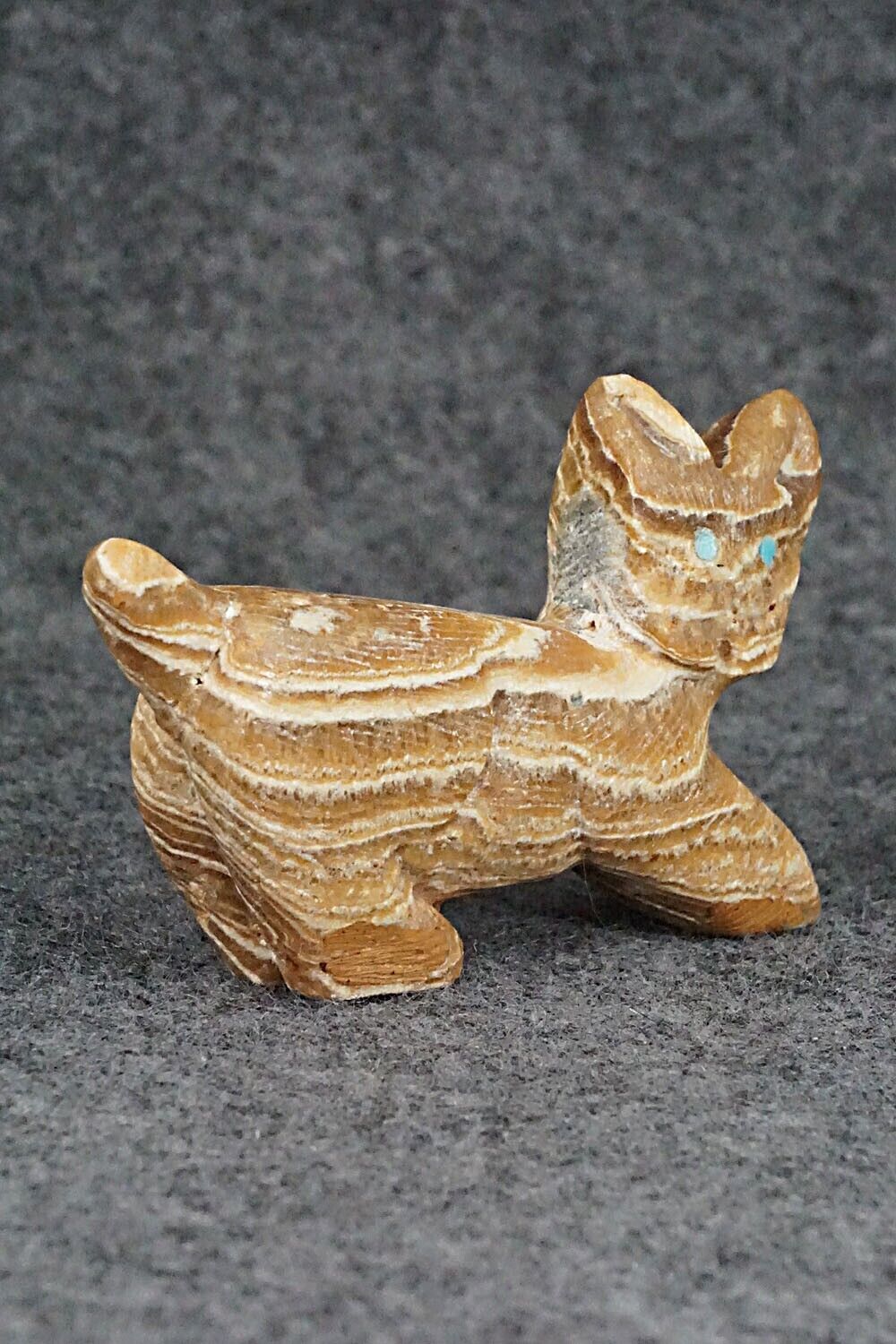 Bobcat Zuni Fetish Carving - Colin Weeka