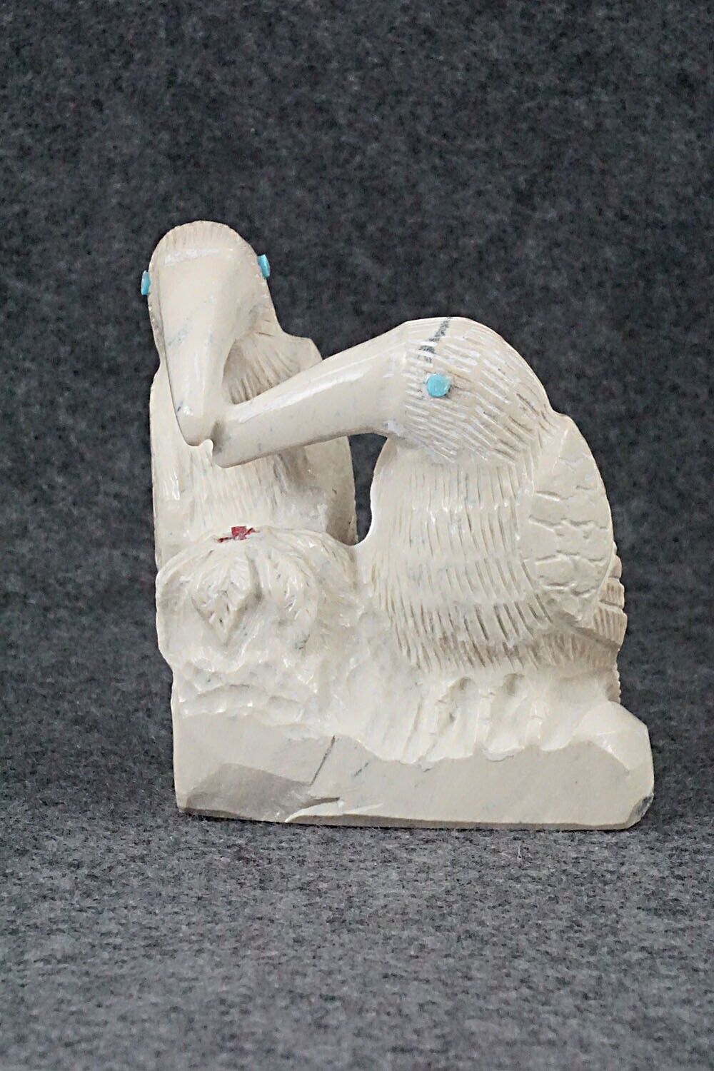 Hummingbird Zuni Fetish Carving - Carlton Kaamasee