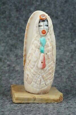 Corn Maiden Zuni Fetish Carving - Jon Quam