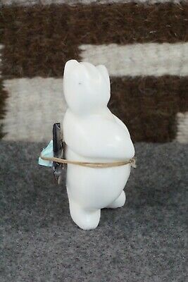 Bear Zuni Fetish Carving - Ariane Quam