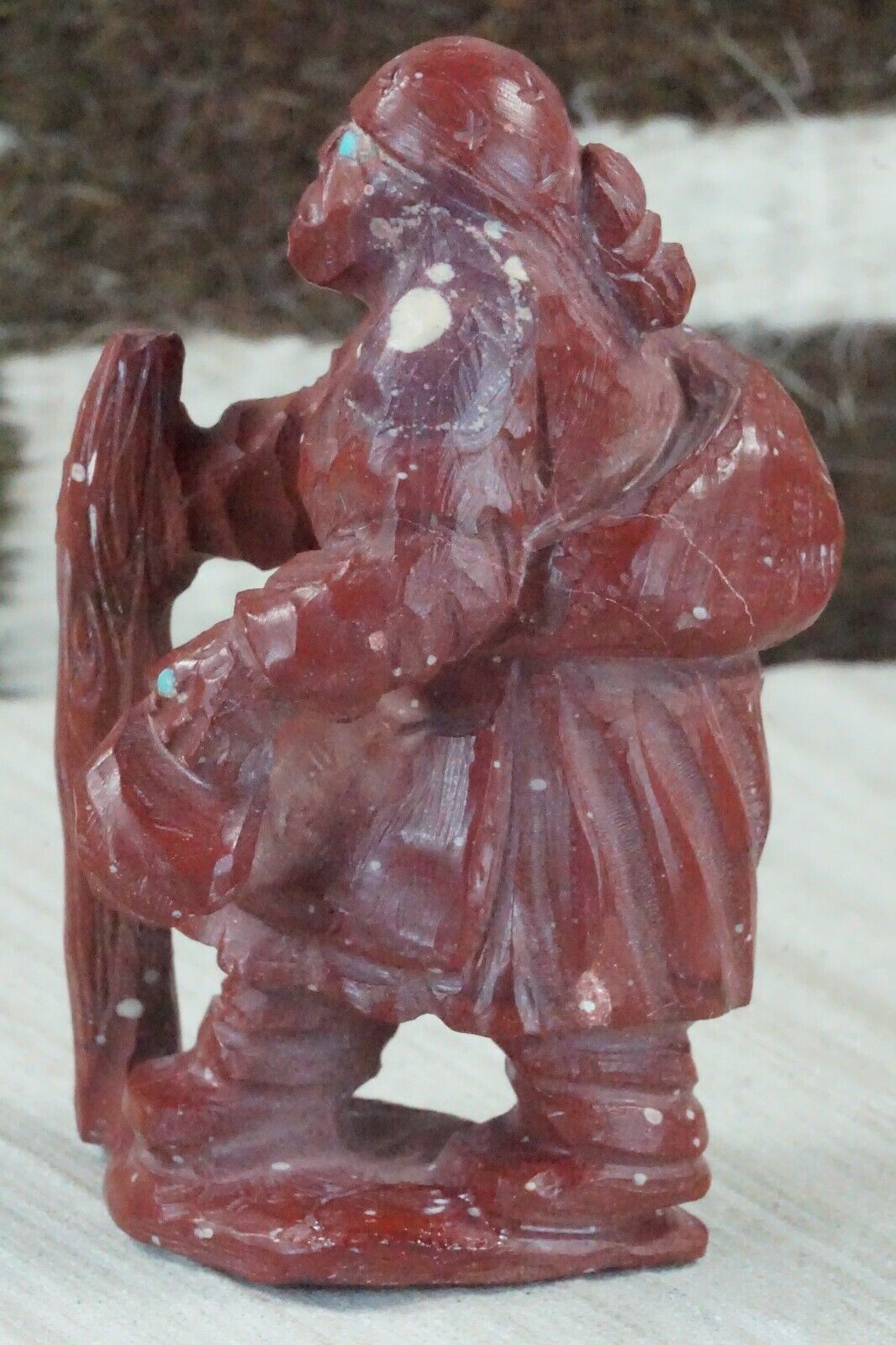 Zuni Woman Zuni Fetish Carving - Derrick Kaamasee