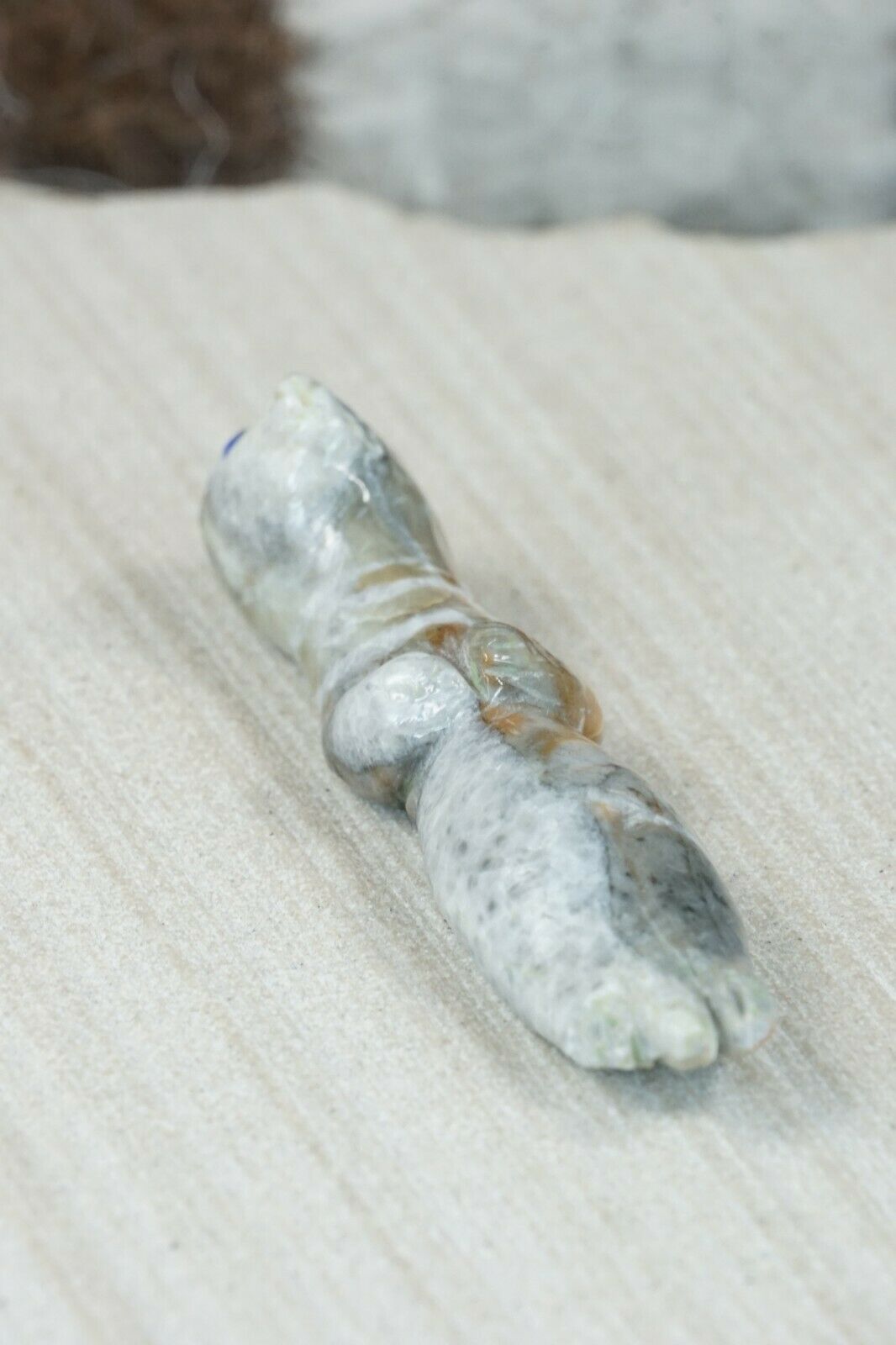 Otter Zuni Fetish Carving - Jonas Hastito