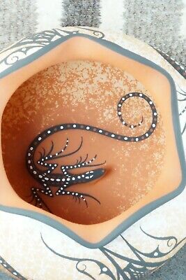 Zuni Pottery - Deldrick Cellicion