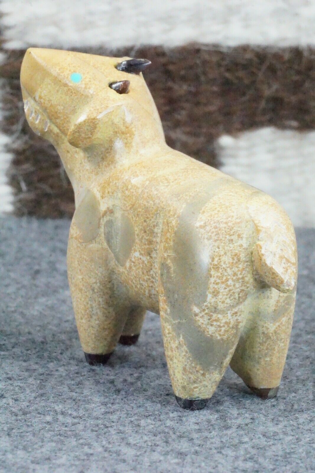 Goat Zuni Fetish Carving - Enrike Leekya