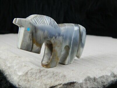 Horse Zuni Fetish Carving - Kenric Laiwakete - High Lonesome Trading
