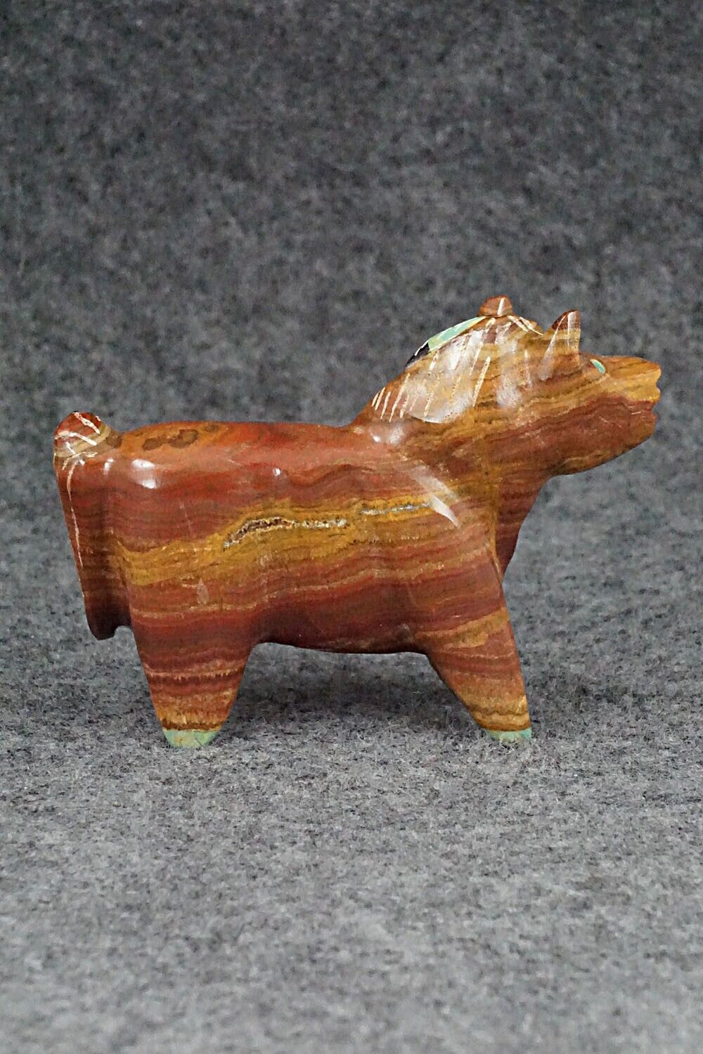 Horse Zuni Fetish Carving - Enrike Leekya