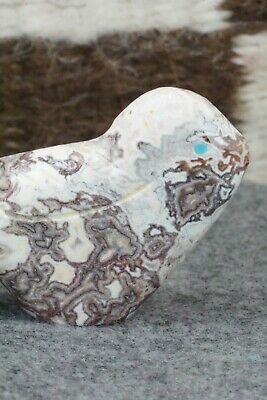 Bird Zuni Fetish Carving - Daphne Quam
