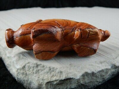Pig Zuni Fetish Carving - Louise Ponchuella - High Lonesome Trading