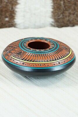 Navajo Pottery - Herman Oliver