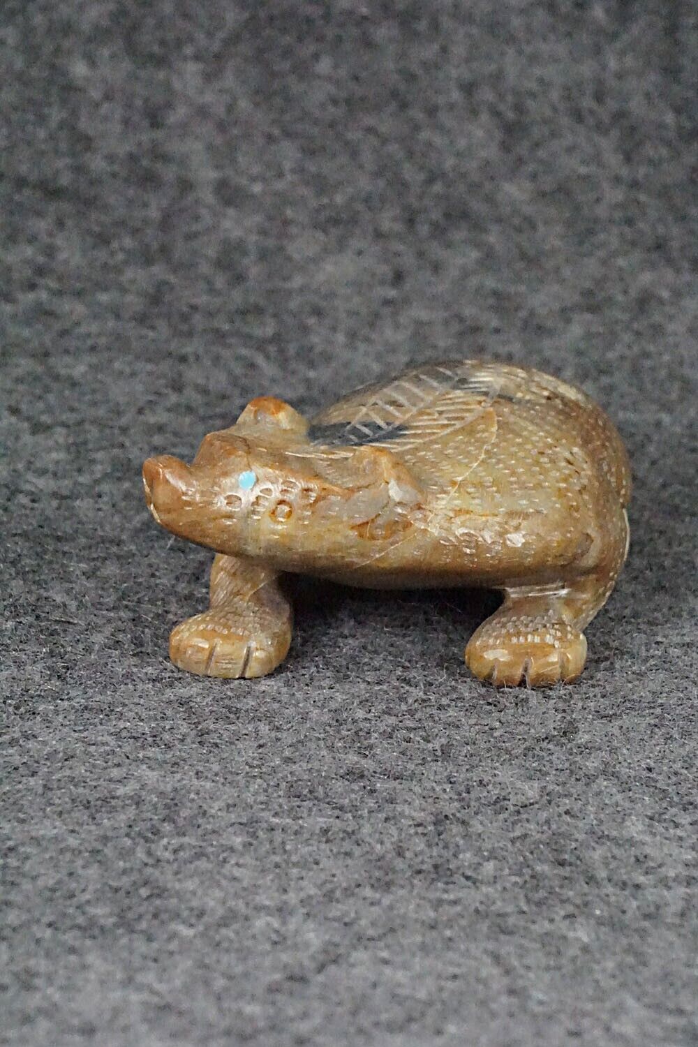 Badger Zuni Fetish Carving - Chris Cellicion