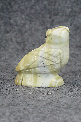 Owl Zuni Fetish Carving - Edison Bobelu