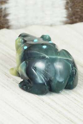 Frog Zuni Fetish Carving - Ronnie Lunasee
