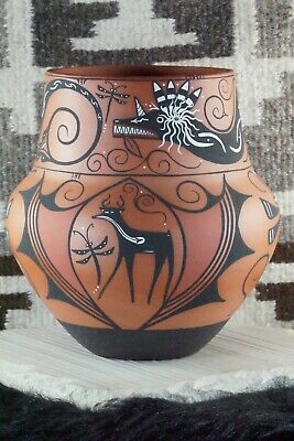Zuni Pottery - Peynetsa