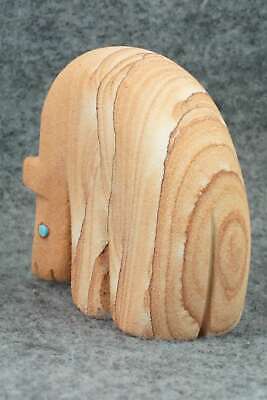 Bear Zuni Fetish Carving - Ronnie Lunasee