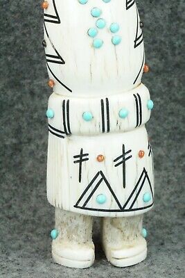 Corn Maiden Zuni Fetish Carving - Claudia Peina