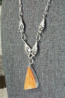 Spiny Oyster & Sterling Silver Necklace - Verley Betone