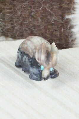 Armadillo Zuni Fetish Carving - Dana Malani