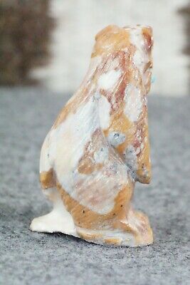 Bear Zuni Fetish Carving - Derrick Kaamasee
