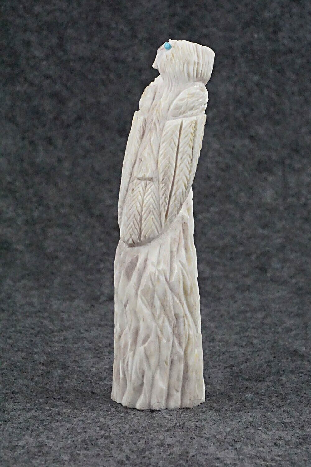 Eagle Zuni Fetish Carving - Mike Tucson