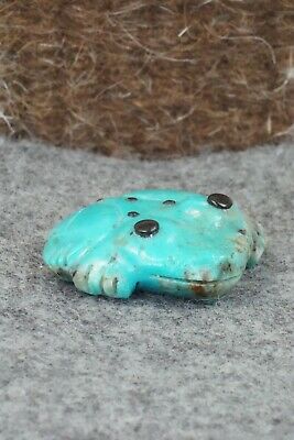 Frog Zuni Fetish Carving - Reynold Lunasee