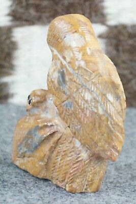Owl Zuni Fetish Carving - Derrick Kaamasee