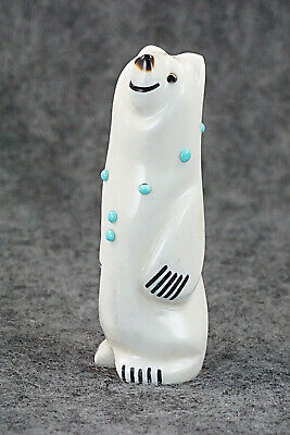 Bear Zuni Fetish Carving - Claudia Peina