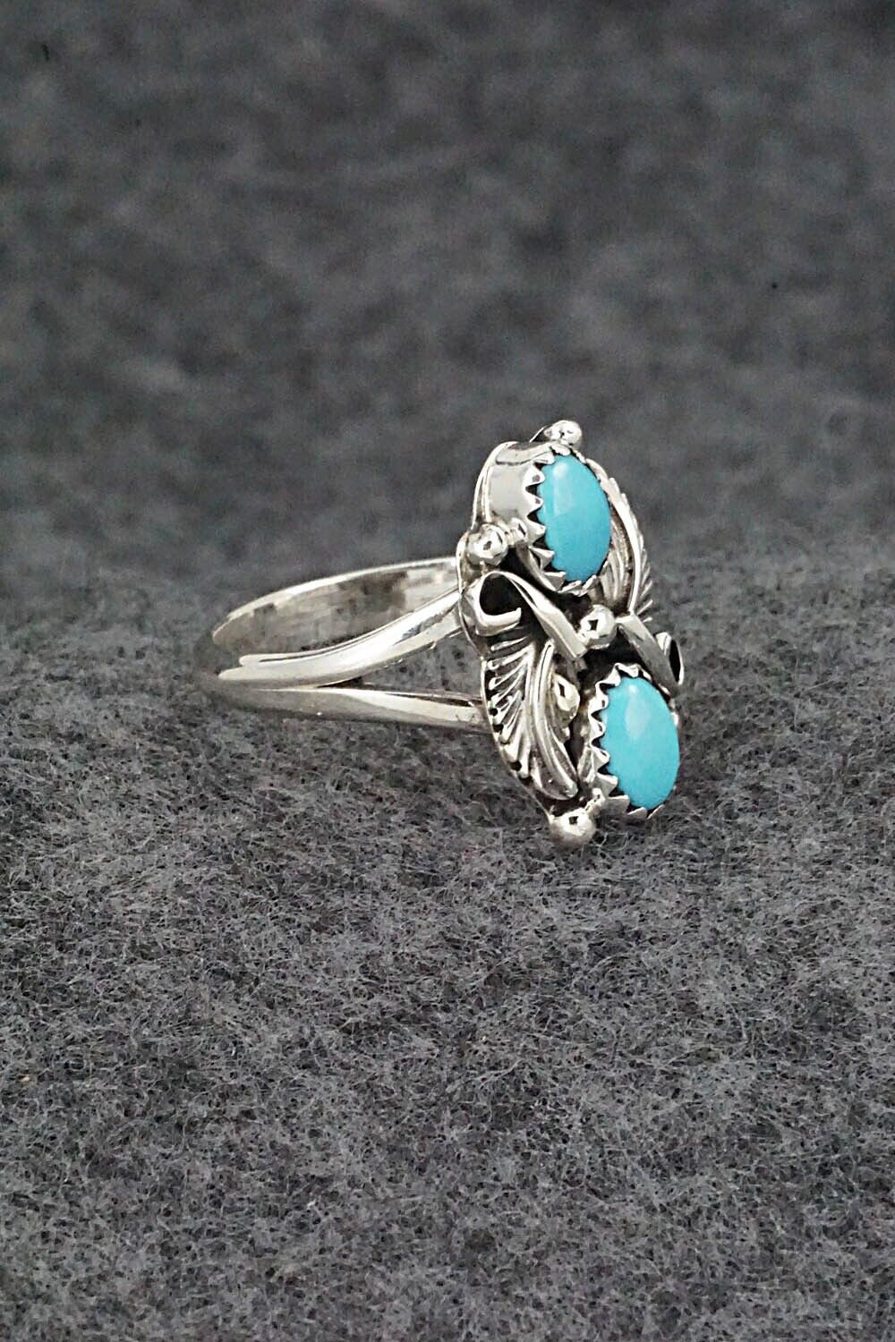 Turquoise & Sterling Silver Ring - William Begay - Size 7.25