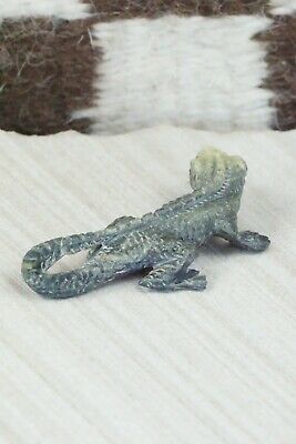 Lizard Zuni Fetish Carving - Lance Cheama