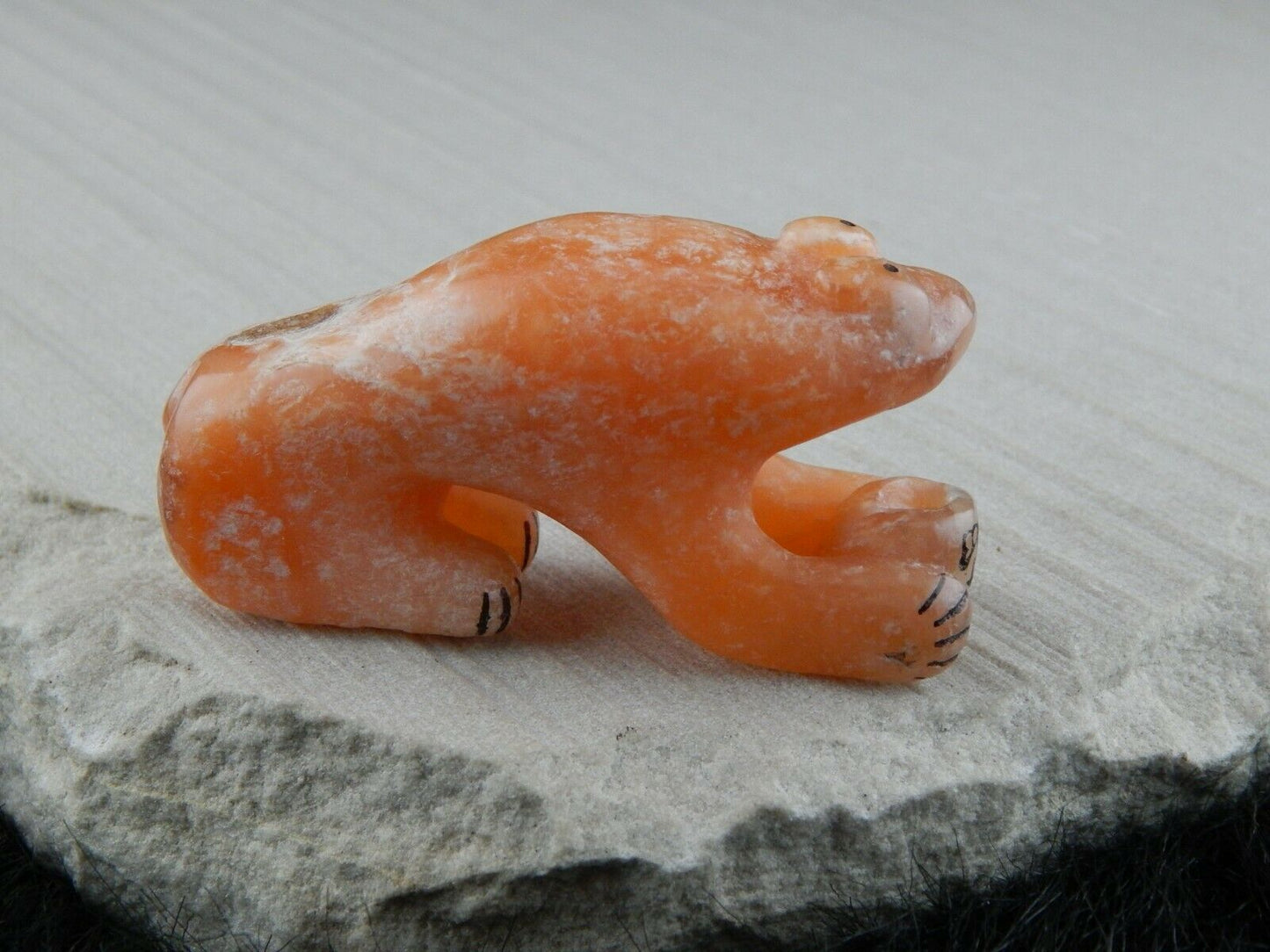 Bear Zuni Fetish Carving - Rickson Kallestewa - High Lonesome Trading