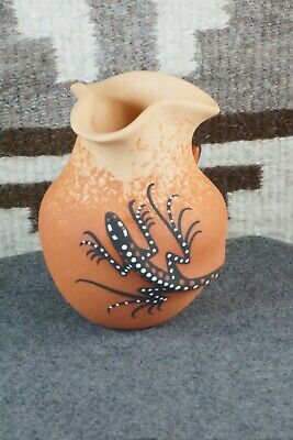 Zuni Pottery - Lorenda Cellicion
