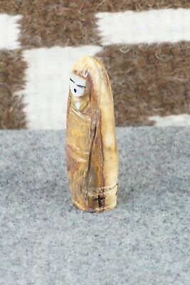 Corn Maiden Zuni Fetish Carving - Faye Quandelacy