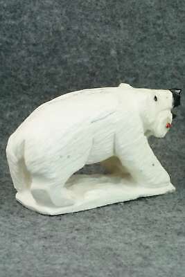 Bear Zuni Fetish Carving - Derrick Kaamasee