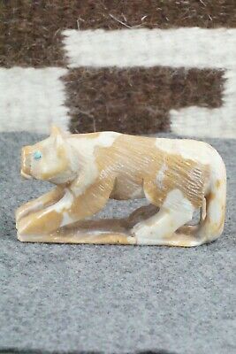 Mountain Lion Zuni Fetish Carving - Derrick Kaamasee